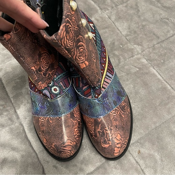 Art Work Faux Leather Colorful ArtsyCuff Ankle Boots / US SIZE 10 - Picture 7 of 8